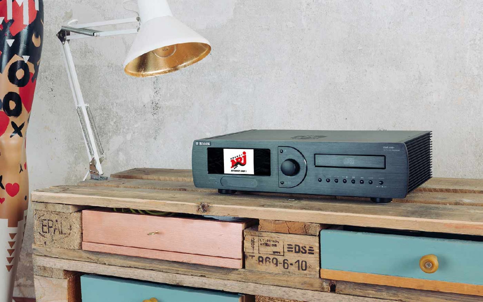 CVR_100_HP_Black_Galerie_V1_1920x1920